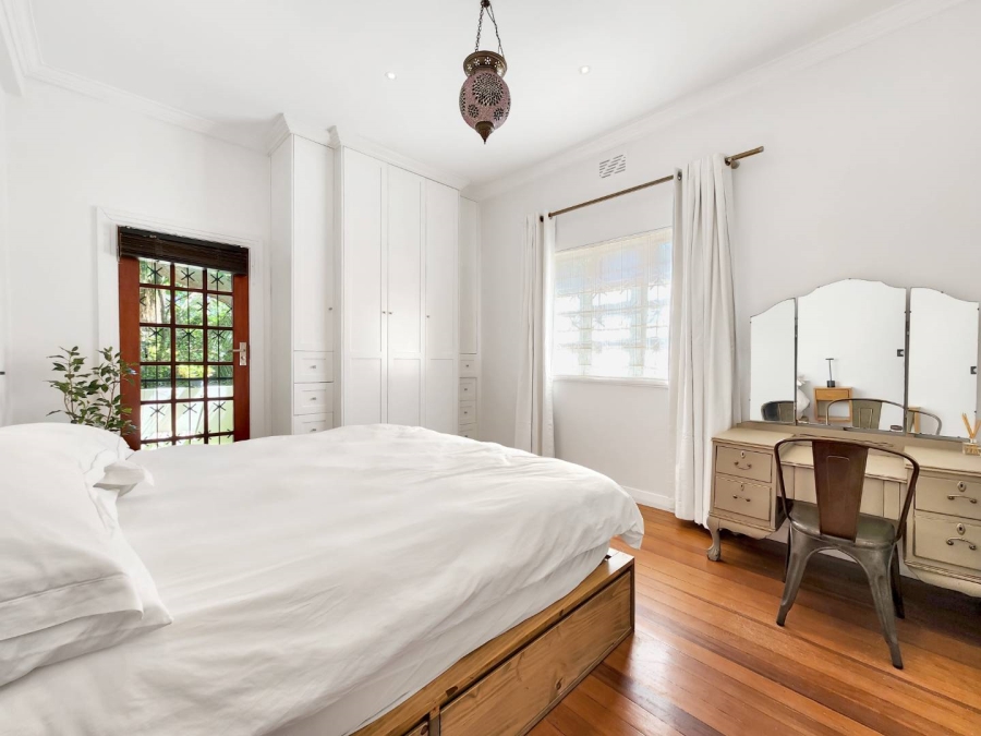 To Let 1 Bedroom Property for Rent in Sea Point Western Cape